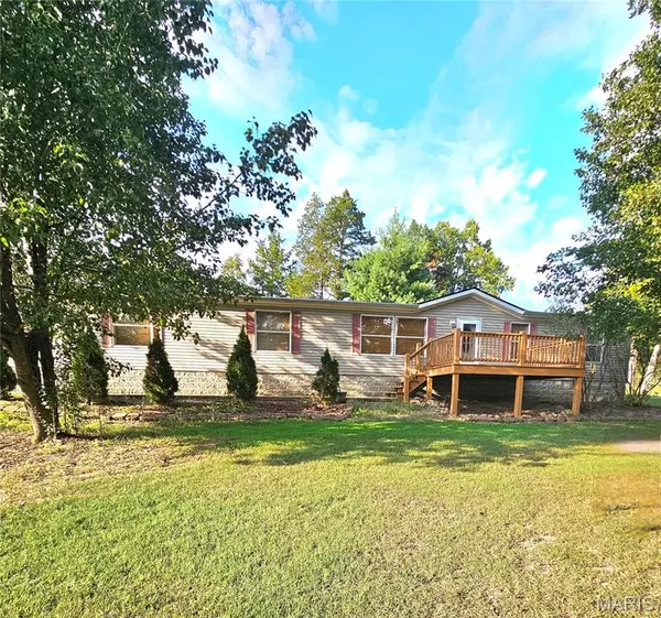 10723 Calvey Hills RD, Catawissa, MO 63015