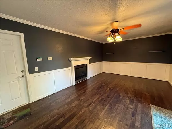 Hannibal, MO 63401,88 Lake Apollo