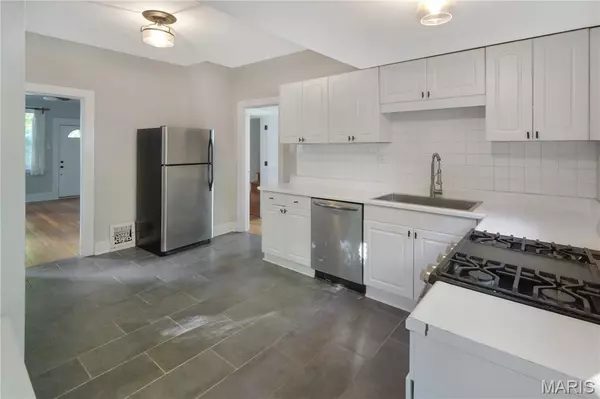 Webster Groves, MO 63119,837 Tuxedo BLVD