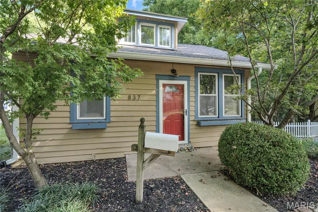 Webster Groves, MO 63119,837 Tuxedo BLVD