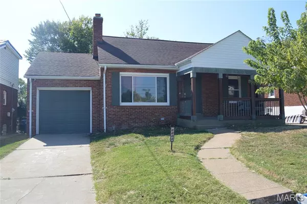 8804 Tudor AVE, St Louis, MO 63114