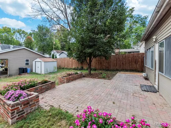 Belleville, IL 62220,710 Blair AVE