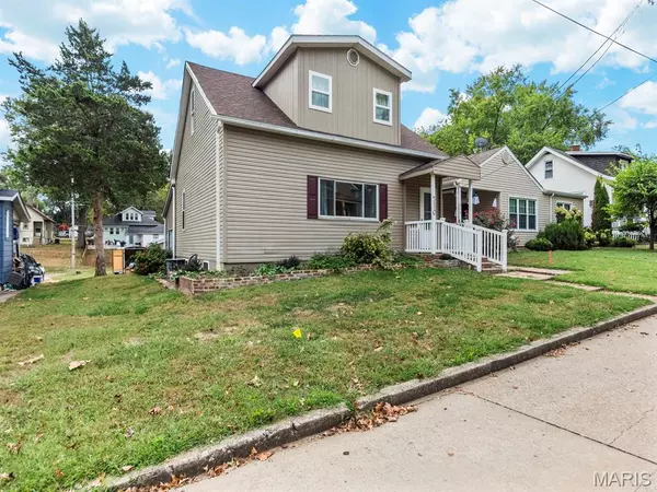 Belleville, IL 62220,710 Blair AVE