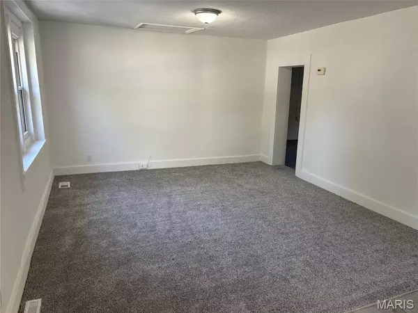 Herculaneum, MO 63048,411 Long ST