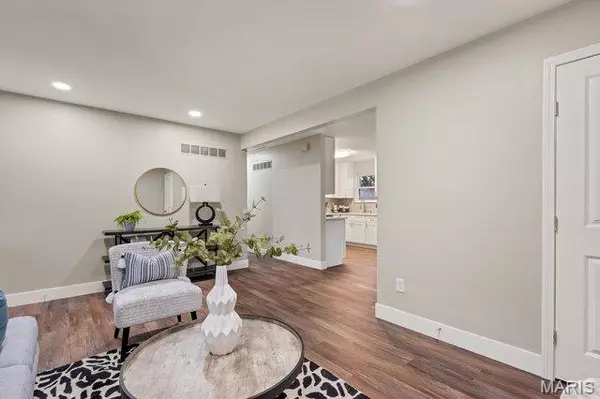 St Peters, MO 63376,54 Dogwood LN