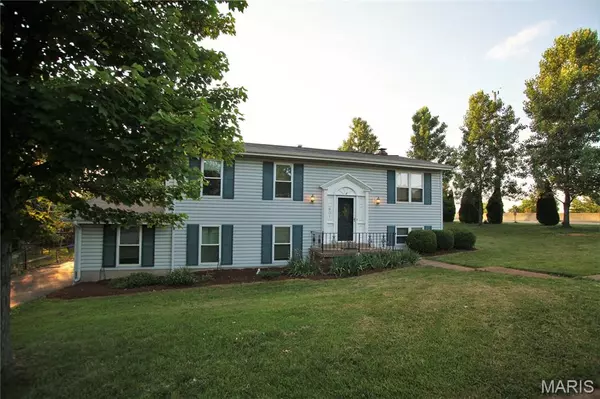 601 Burwick TER, Manchester, MO 63021