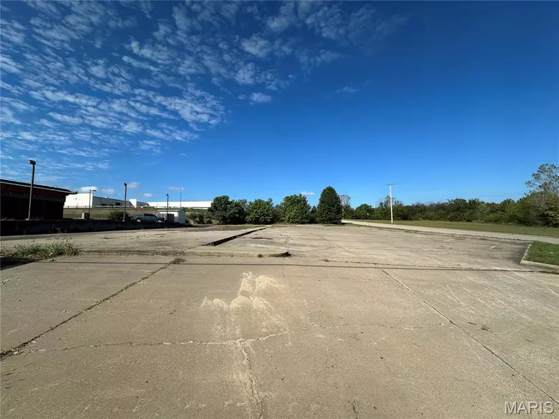 417 N State ST, Desloge, MO 63601
