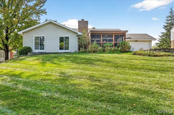 Chesterfield, MO 63017,2022 Baxter RD