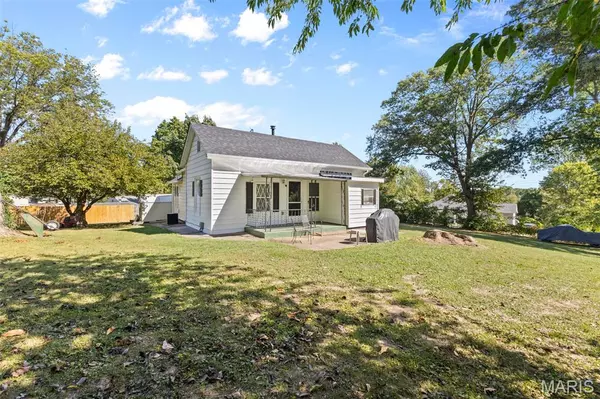 407 Edwards ST, Festus, MO 63028