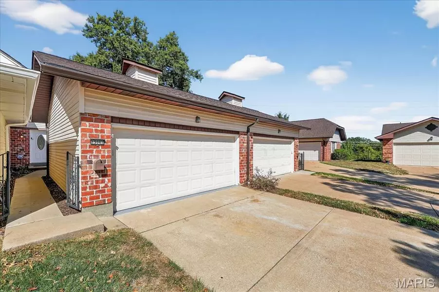 13041 Tiger Lily CT, St Louis, MO 63146