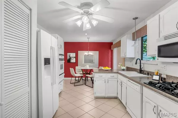 Bridgeton, MO 63044,12018 Depaul Hills DR