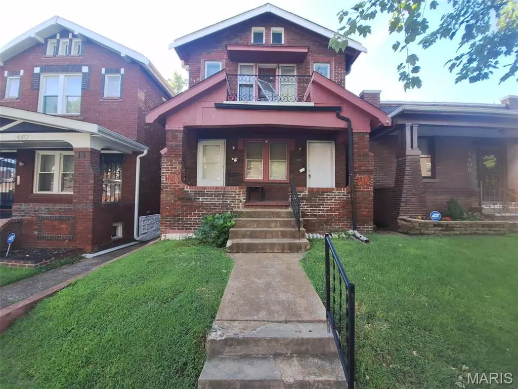 St Louis, MO 63115,4410 Richard PL