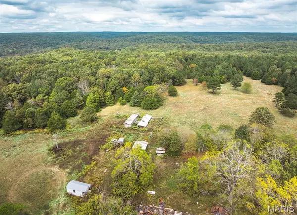 6186 Pine Flats DR, Summersville, MO 65571