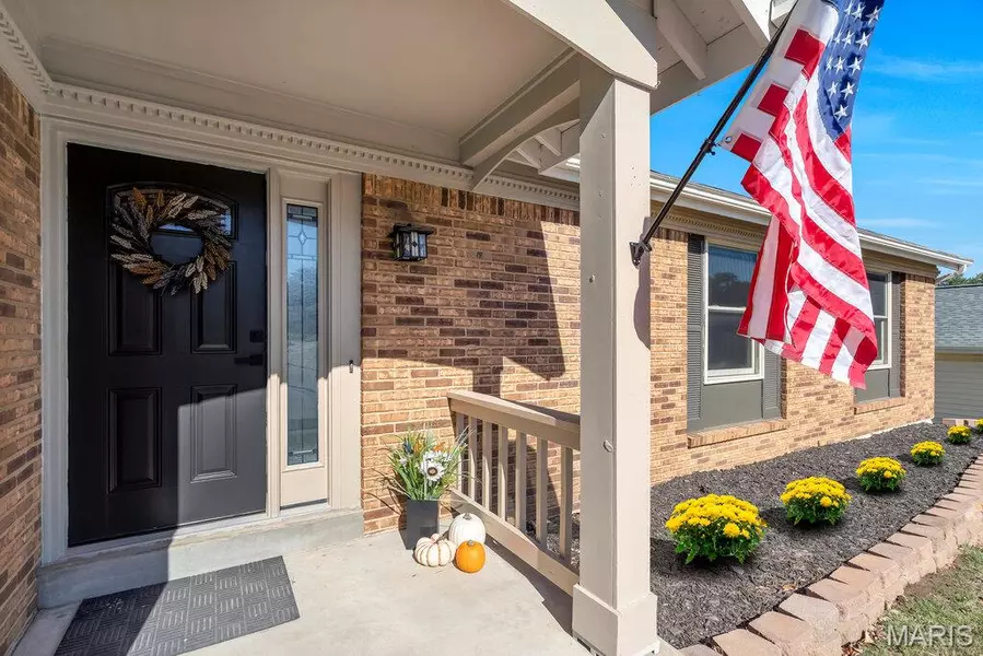 1795 Smizer Mill RD, Fenton, MO 63026