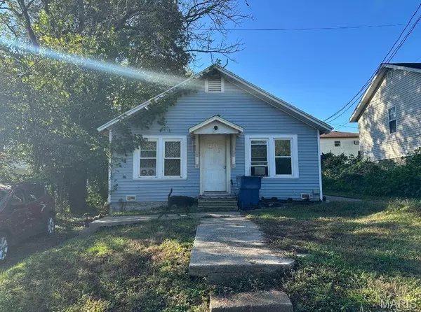 206 Central AVE, Marble Hill, MO 63764