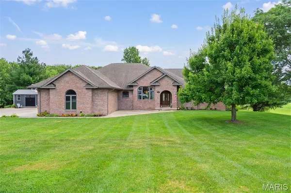 514 Lakeside Manor DR, Kirksville, MO 63501