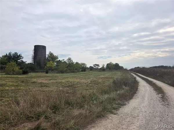 Foristell, MO 63348,223 Seeger LN