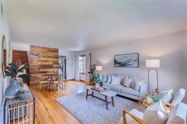 St Louis, MO 63110,2205 Stephen AVE