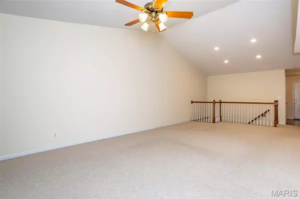 Godfrey, IL 62035,1005 Lexington Estates DR