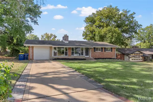 St Louis, MO 63146,8 Montauk CT