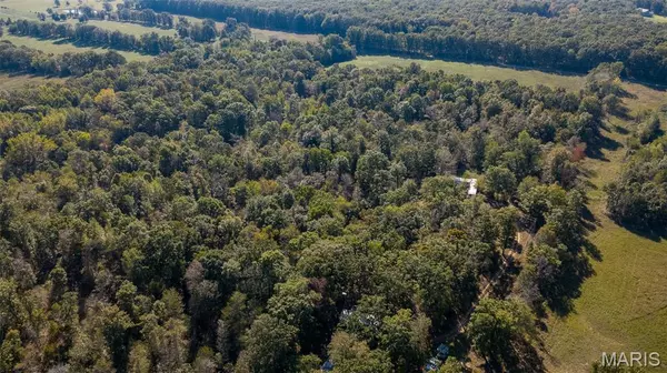 205 Bobwhite LN, Fairdealing, MO 63939