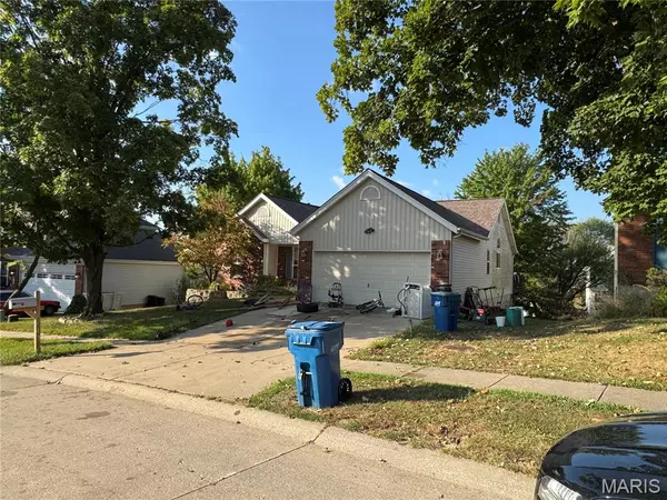 2115 Riding Spur DR, Maryland Heights, MO 63146