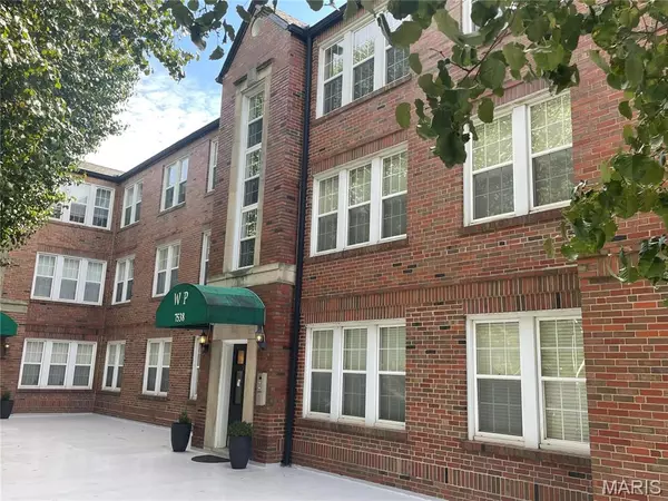 7538 Wydown BLVD #1A, Clayton, MO 63105