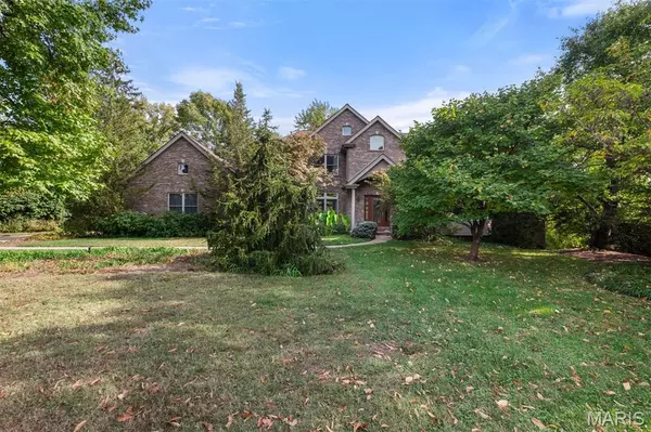 21 Ramsgate DR, Olivette, MO 63132