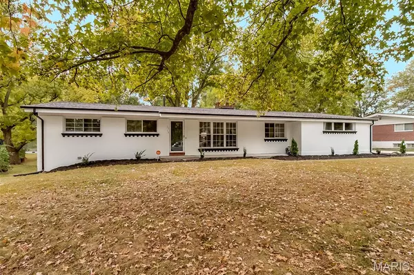 Unincorporated, MO 63138,1516 Crossett DR