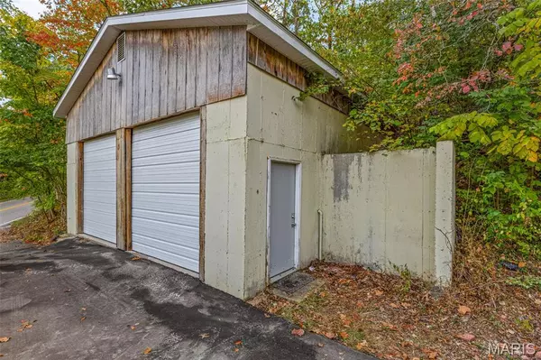 Fenton, MO 63026,2323 Konert RD