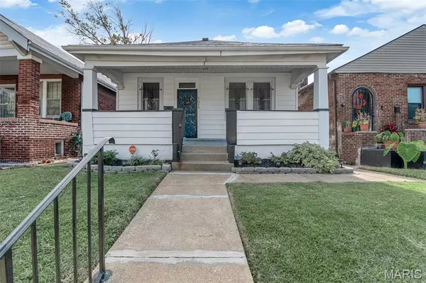 5028 Ruskin AVE, St Louis, MO 63115
