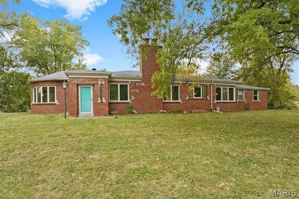 Fairview Heights, IL 62208,2 Estelle LN