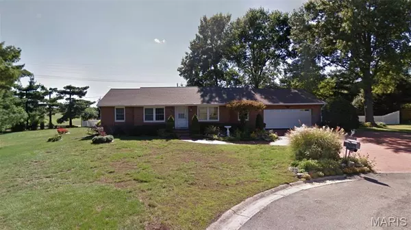 560 Mallard DR, East Alton, IL 62024