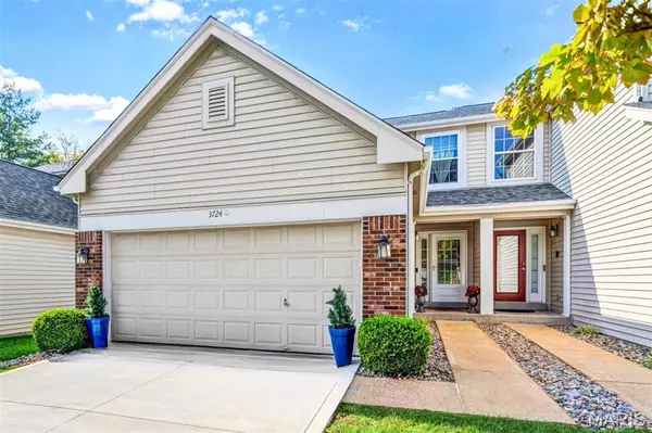 3724 Southern Manor DR, St Louis, MO 63125