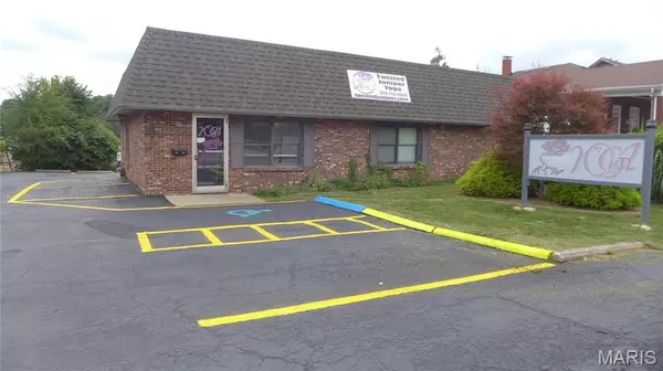 2319 Broadway,  Hannibal,  MO 63401