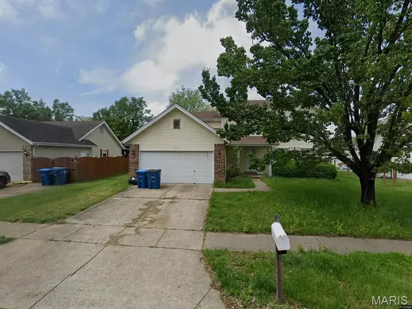 2921 Galaxy Pl PL, Maryland Heights, MO 63043