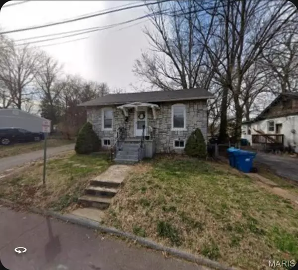 2527 Leslie AVE, Overland, MO 63114