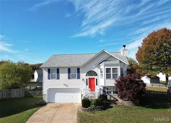 2518 Waterfront CT, Imperial, MO 63052