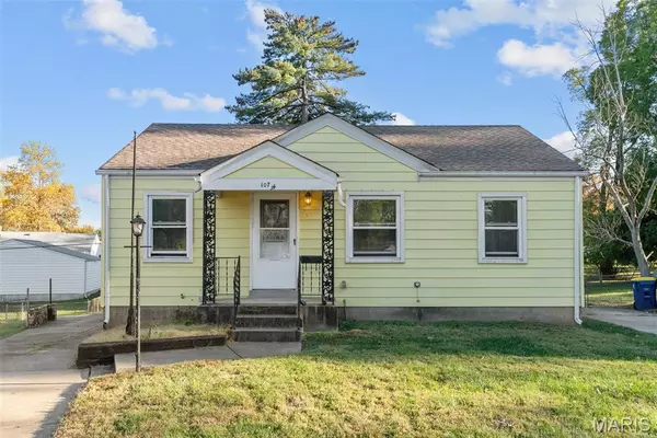 10764 Saint Dismas CT, St Ann, MO 63074