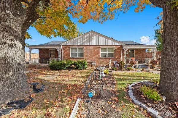 6317 W Washington ST, Belleville, IL 62223