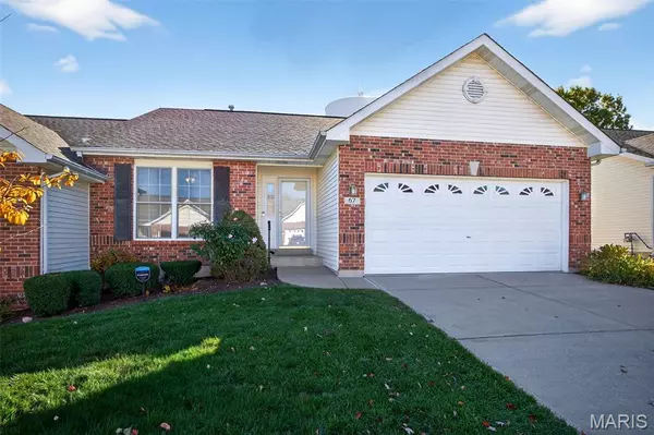 67 Coppergate CT #18B, St Peters, MO 63376