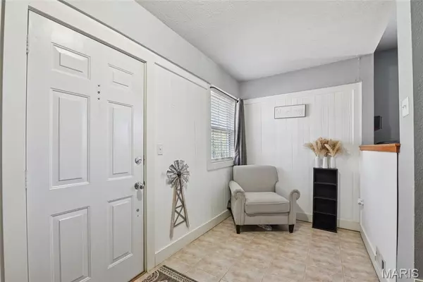 Festus, MO 63028,122 N 8th ST