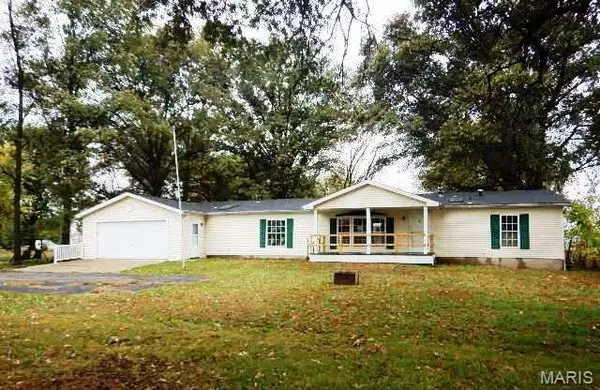 310 N Western ST, Laddonia, MO 63352