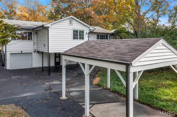 St Louis, MO 63122,1345 Woodgate DR