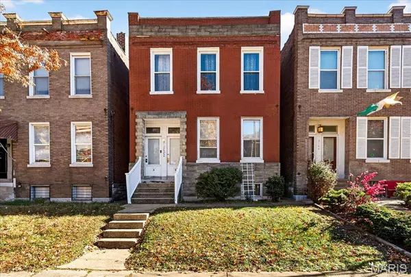 3142 S Compton AVE, St Louis, MO 63118