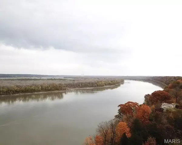 4651 Old Highway 100, Washington, MO 63090