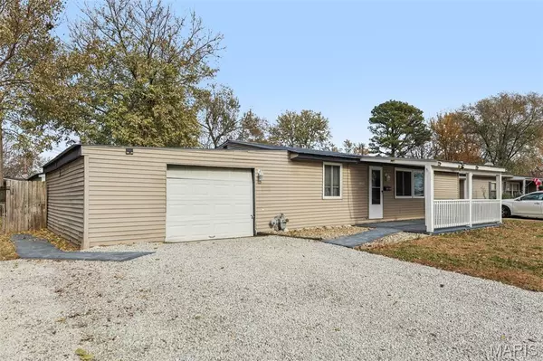 2133 Robert AVE, Granite City, IL 62040