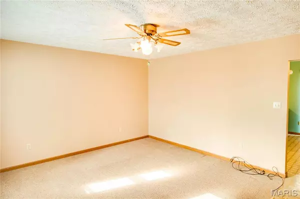 Greenfield, IL 62044,1017 Mulberry ST