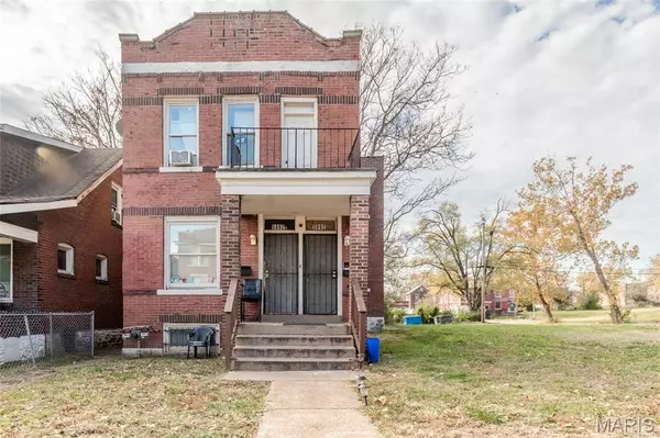 5892 Highland AVE, St Louis, MO 63112