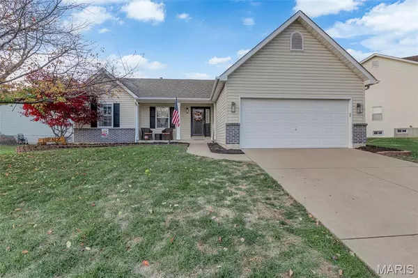 3409 Daybreak LN, St Charles, MO 63303